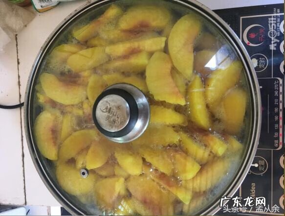 黄桃罐头中毒死亡 黄桃罐头去火吗?