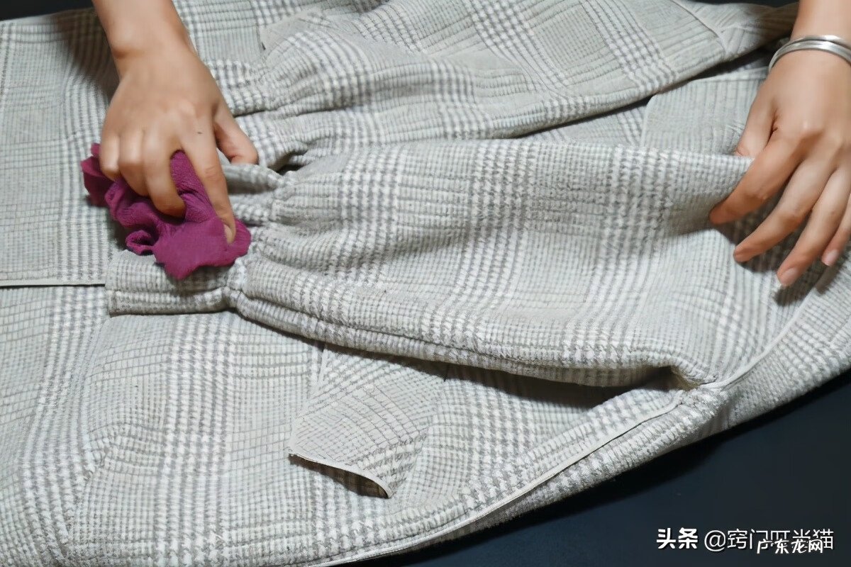 怎么洗毛呢大衣 呢大衣怎么洗?