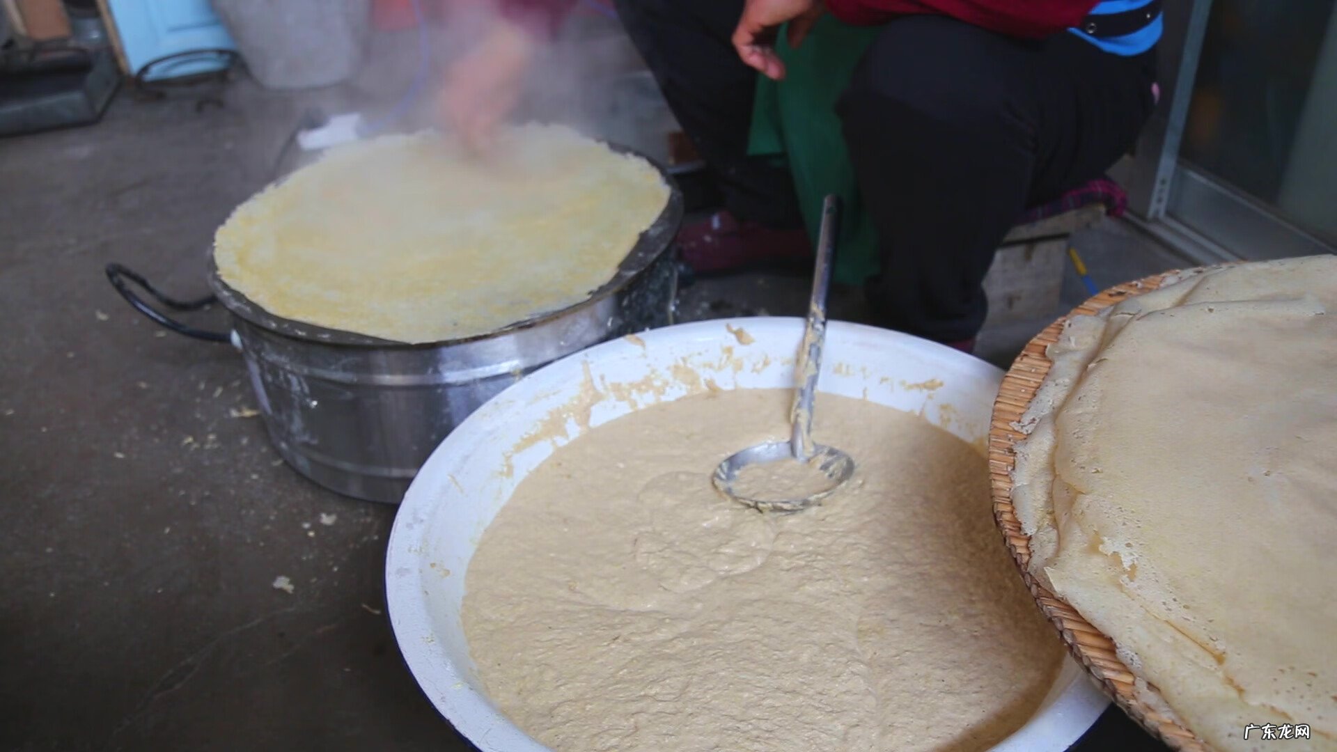 普通煎饼的做法 小鏊煎饼做法