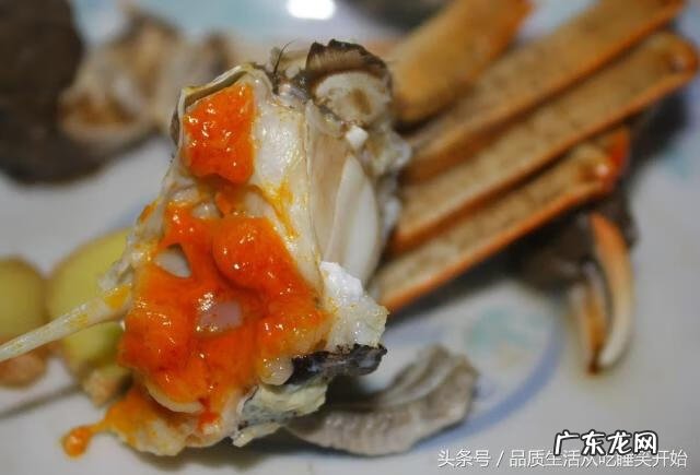 螃蟹和哪些不能一起吃 螃蟹不能和什么一起吃为什么