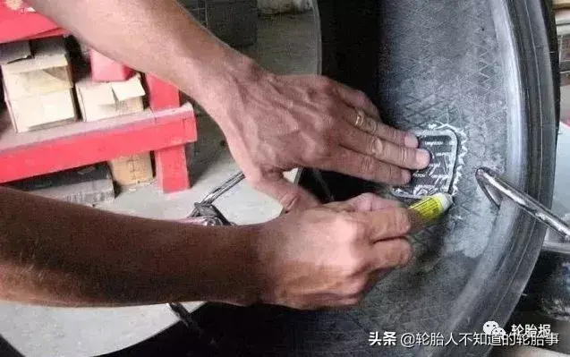 汽车补胎用什么方法最好 补胎方法哪种好