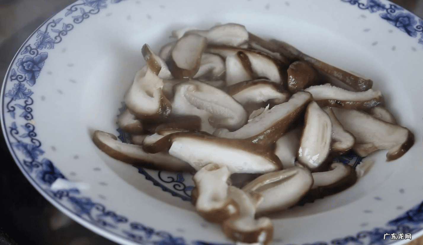 香菇怎么做才能好吃 怎么做香菇好吃