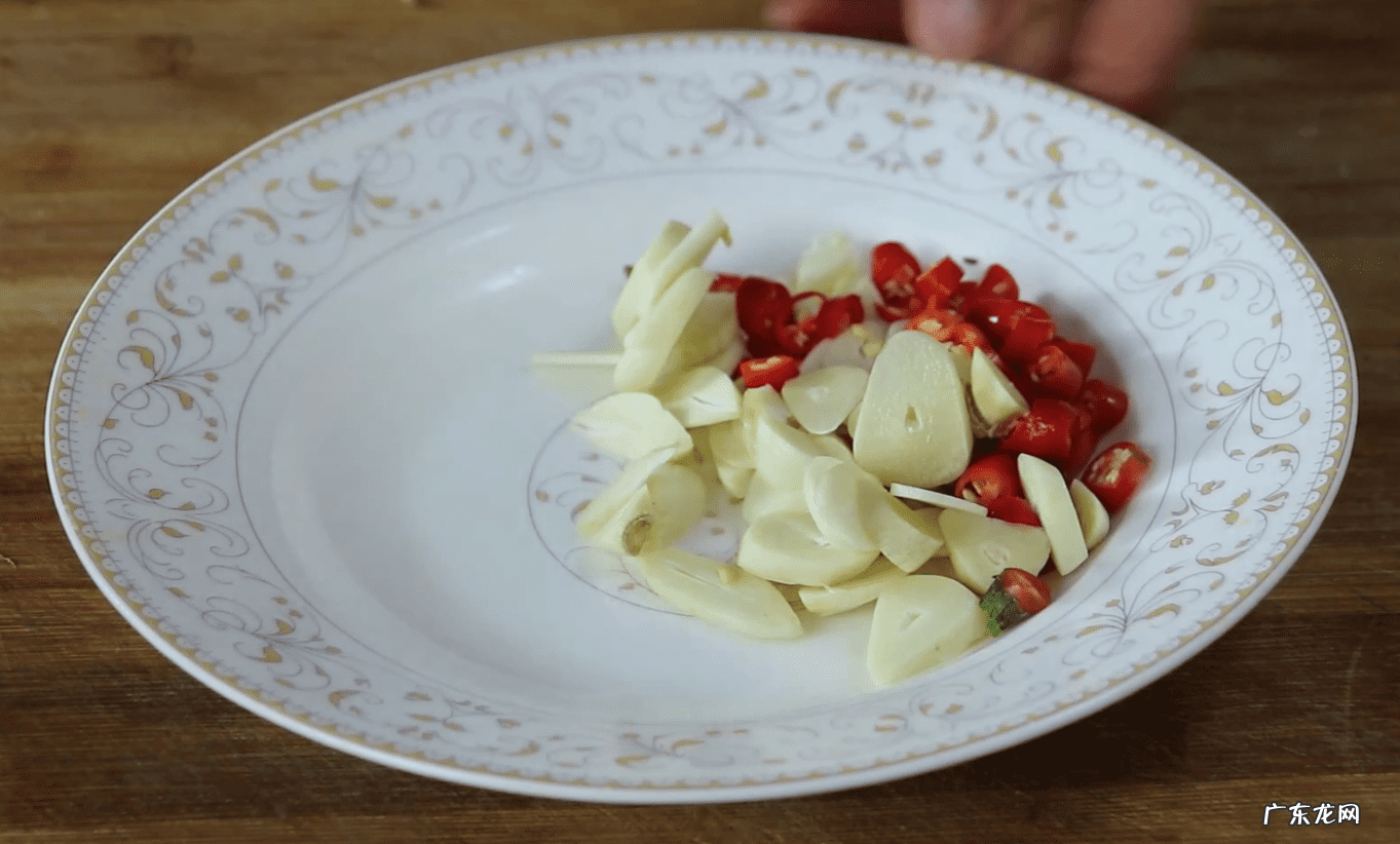 香菇怎么做才能好吃 怎么做香菇好吃