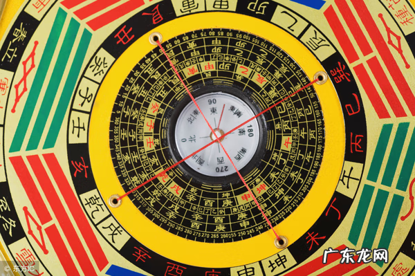 风水红旗挂什么方位 房顶挂国旗风水