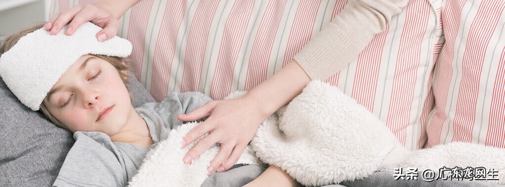 孩子流鼻血的正确处理方法 7岁孩子流鼻血是什么原因引起的