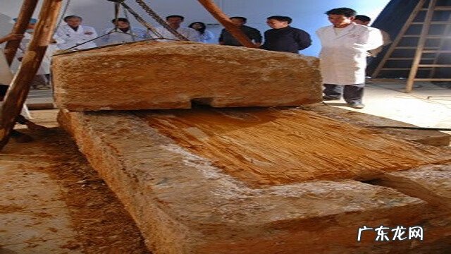 广东十大风水宝地名墓 广西风水宝地天然石棺