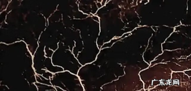 广东十大风水宝地名墓 广西风水宝地天然石棺