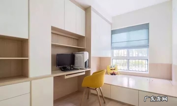 客厅电视柜摆放风水 架空电视柜的样式