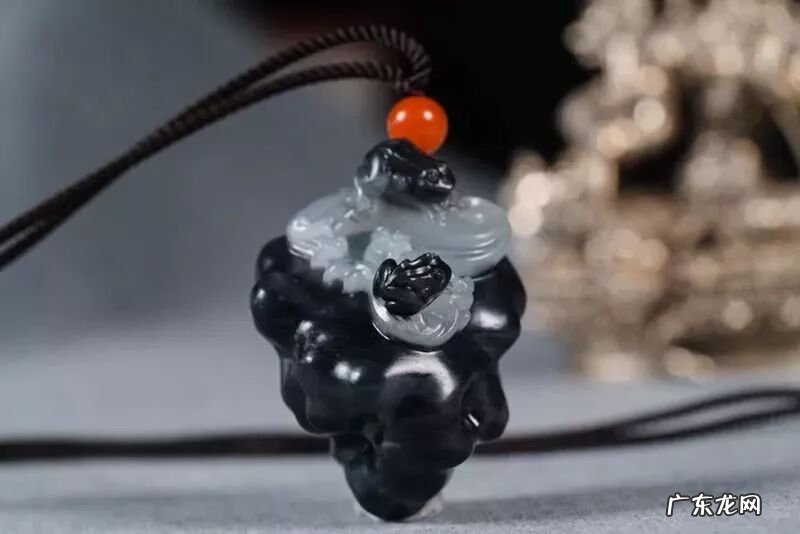 白玉佩戴禁忌 白玉手串佩戴风水