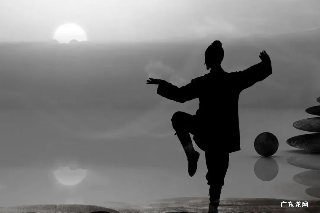 女性睡到半夜大汗淋漓 晚上睡觉出汗是什么原因