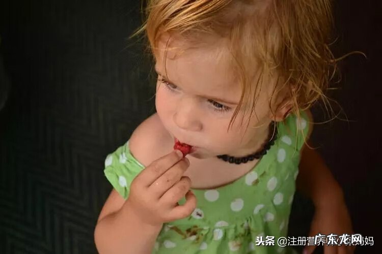 羟基磷酸钙能和什么反应 羟基磷酸钙的相对分子质量