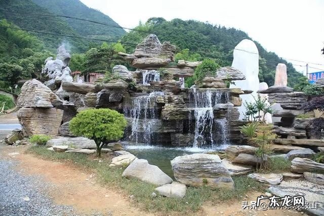 房子北面有鱼池好吗 房子的西北方向有鱼池好吗