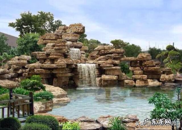 房子北面有鱼池好吗 房子的西北方向有鱼池好吗