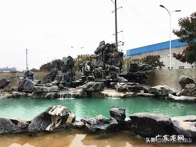 房子北面有鱼池好吗 房子的西北方向有鱼池好吗