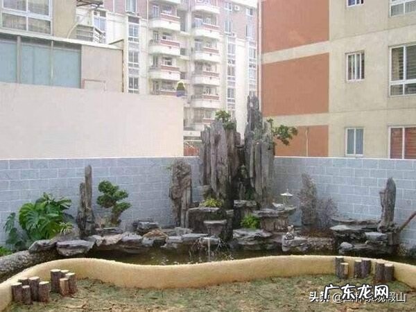 房子北面有鱼池好吗 房子的西北方向有鱼池好吗