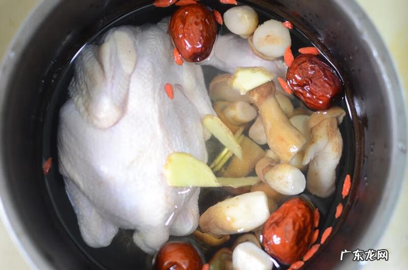 电饭煲煮粥预约功能使用方法