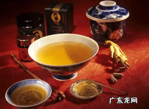 秋天应喝什么茶 秋天喝什么茶叶
