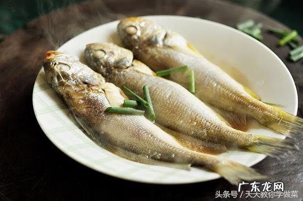 如何清蒸小黄鱼 清蒸小黄鱼怎样做