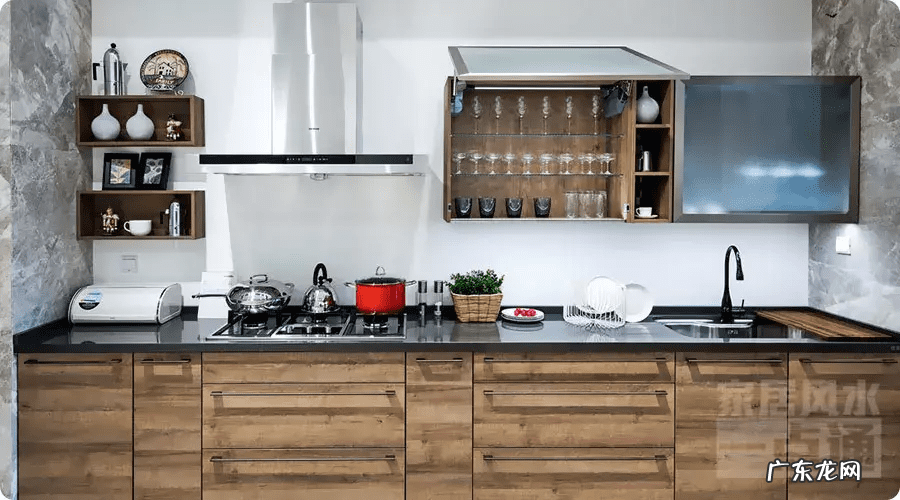 房子里面有水井风水好吗 开门见水井,此房风水如何?