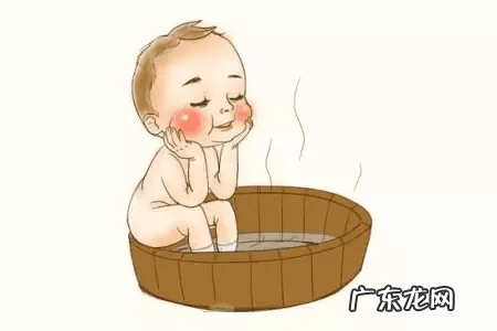 小孩晚上发烧怎么物理降温 小孩发烧物理降温有用吗