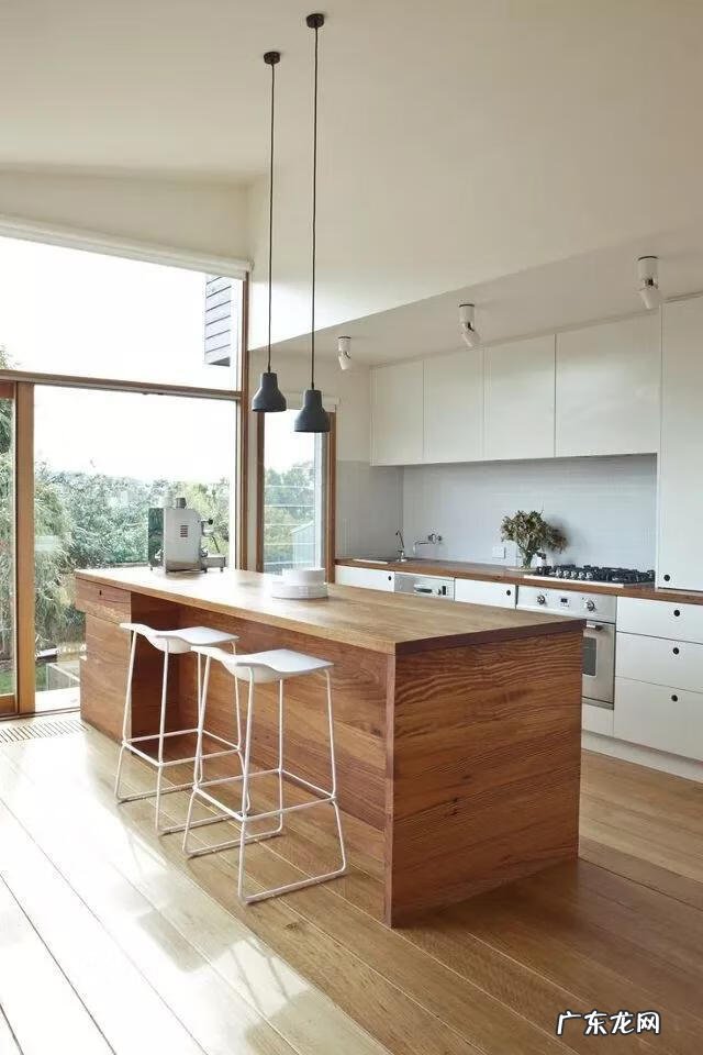 煤气灶的方向的风水学 三角形灶台