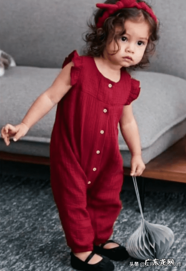 婴幼儿连体衣服详细图 宝宝连体衣服