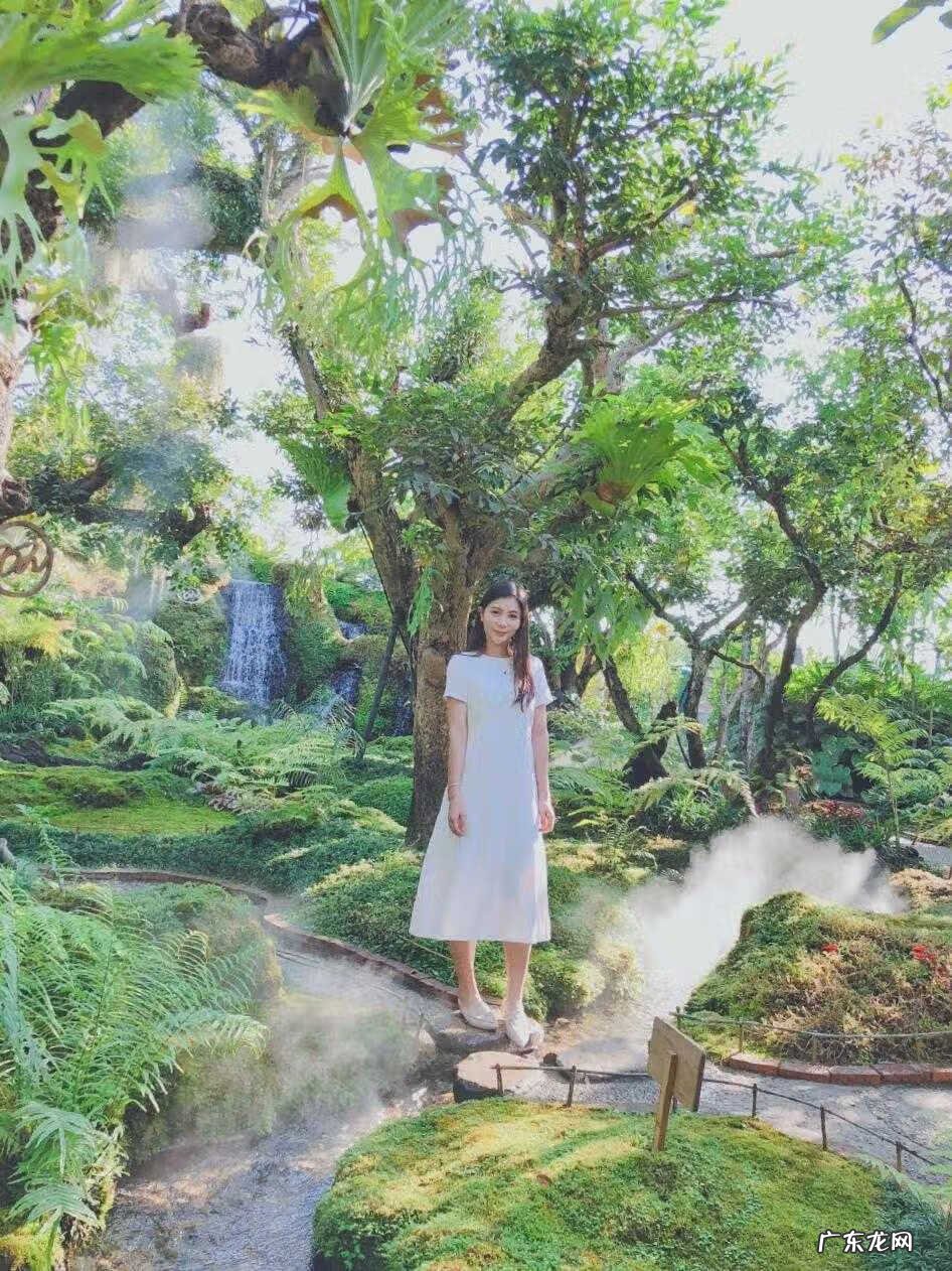 吊带连体裤配什么上衣 吊带连体裤怎么搭配上衣