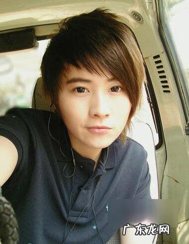 长脸男生适合的发型图