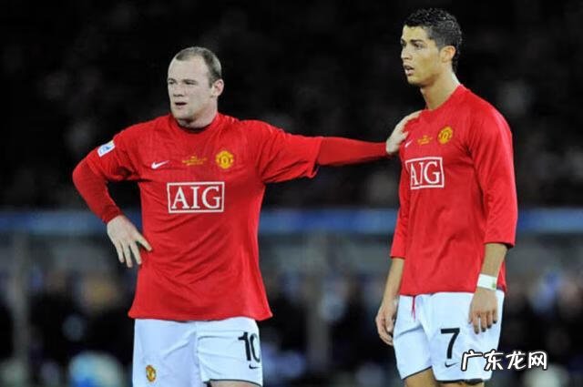 可以双人联机的足球游戏 双人足球比赛