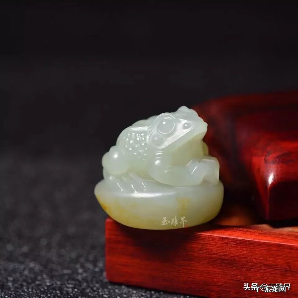 金蟾摆放位置和方向 金蟾风水平面设计图