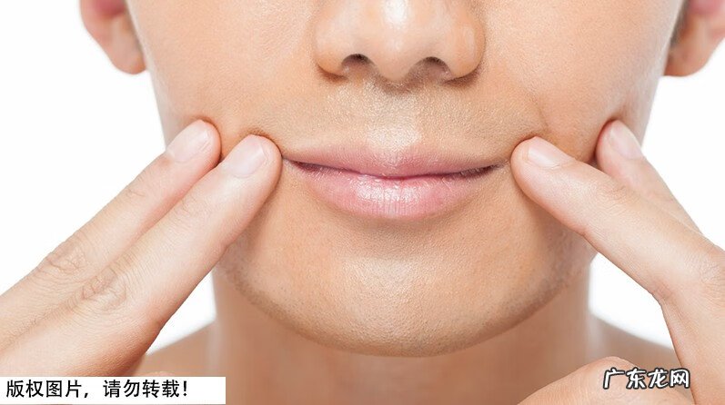 嘴角两边经常烂什么原因 嘴角烂是什么原因造成的