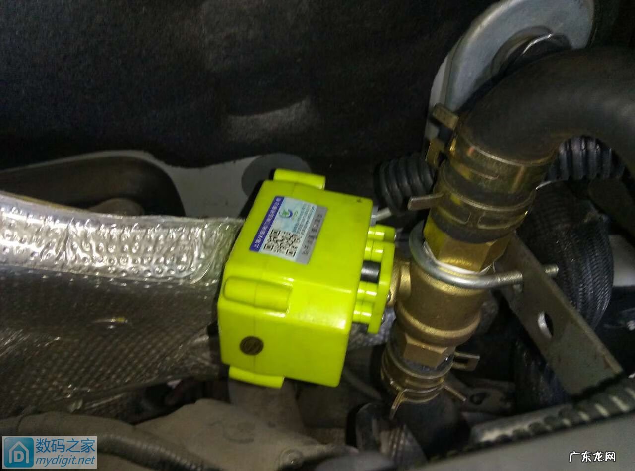 标致408水箱下水管怎么拆卸 标致408空调暖风控制阀