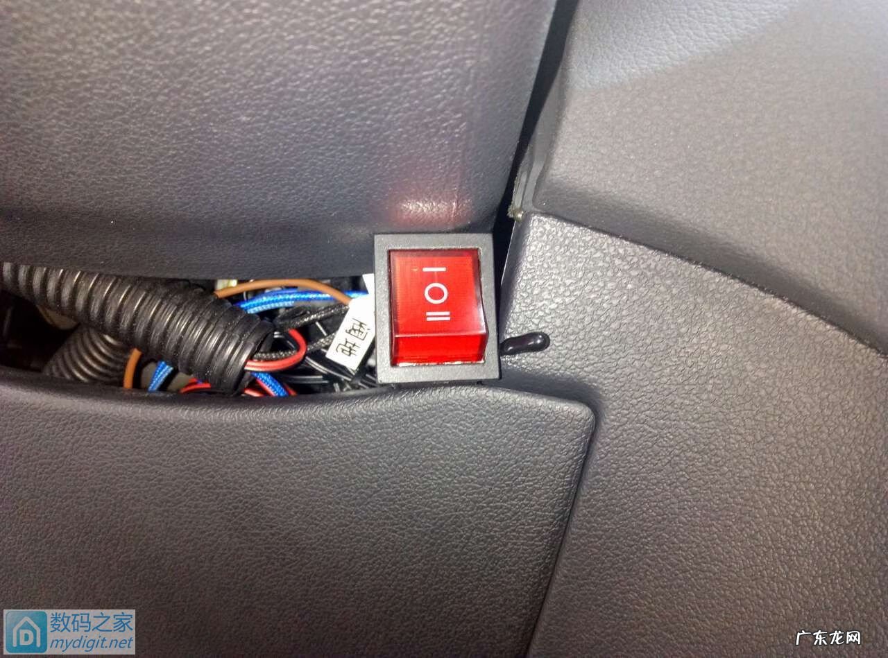 标致408水箱下水管怎么拆卸 标致408空调暖风控制阀