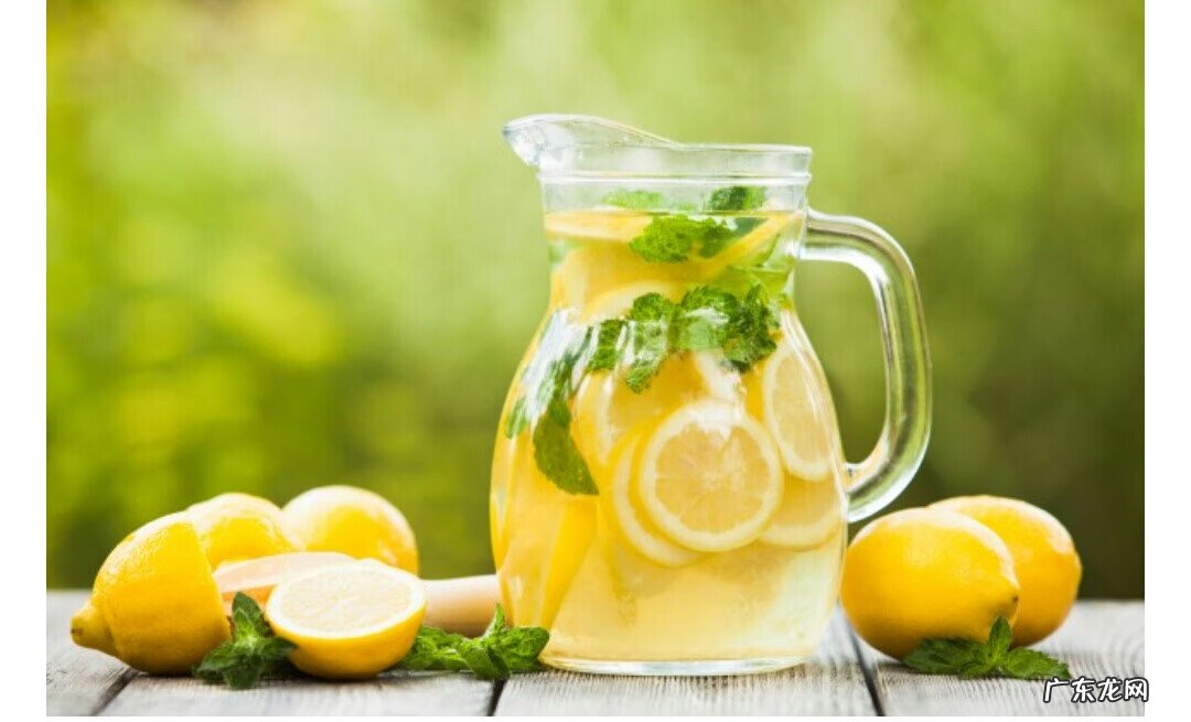 蜂蜜和柠檬水洗脸好吗 用柠檬水洗脸可以吗