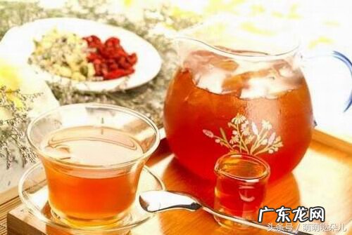 枸杞子泡水喝的功效和副作用 枸杞子泡水喝有害处吗