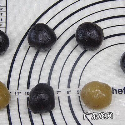 制作冰皮月饼步骤 冰皮月饼制作方法步骤