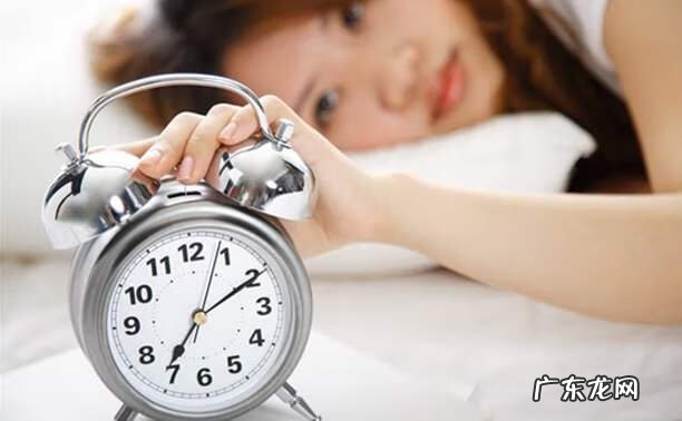 睡觉睡多了可以减肥吗 晚上饥饿状态睡觉减肥吗