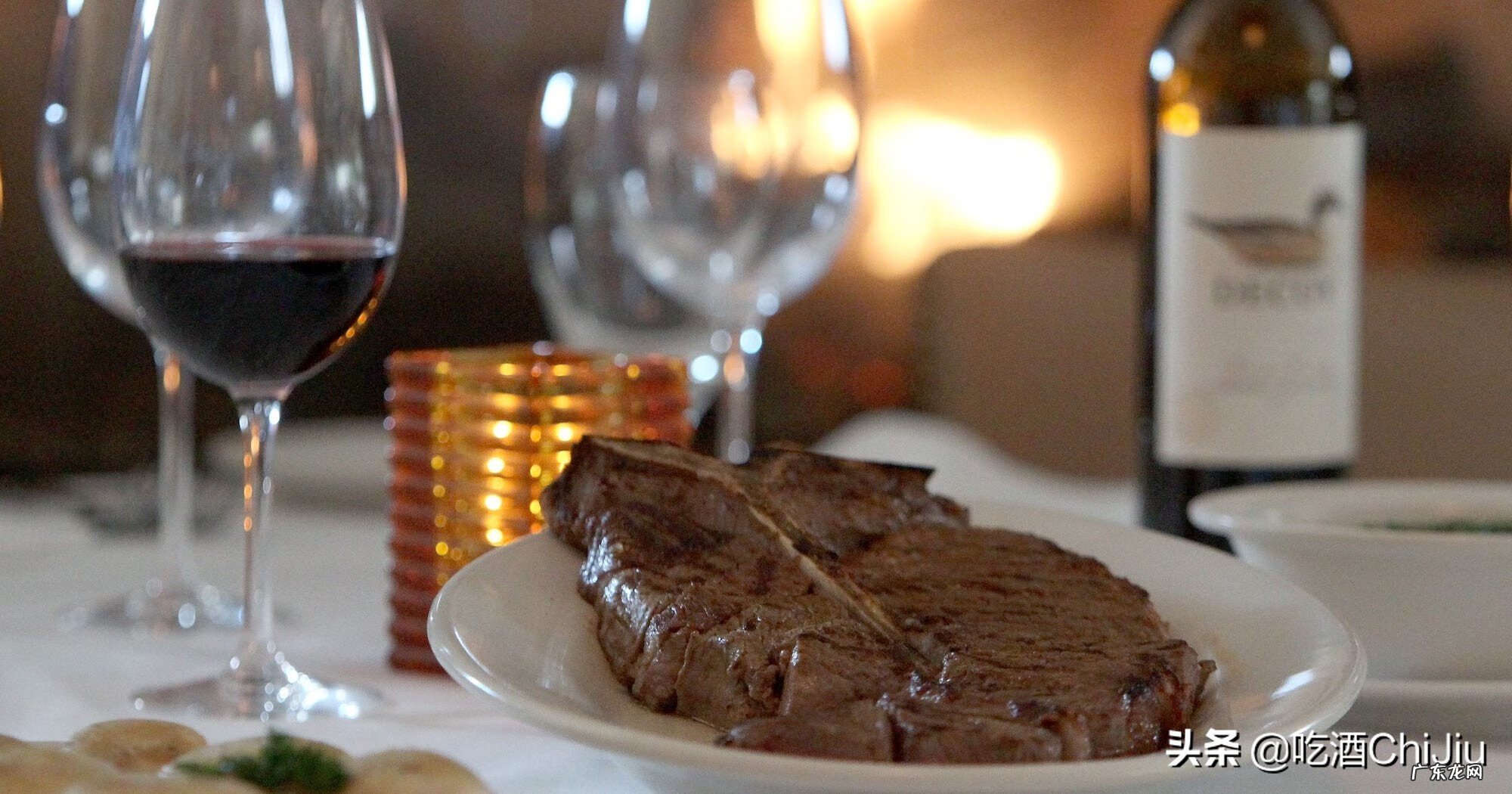 白葡萄酒好还是红葡萄酒好喝 白葡萄酒和红葡萄酒的区别是什么