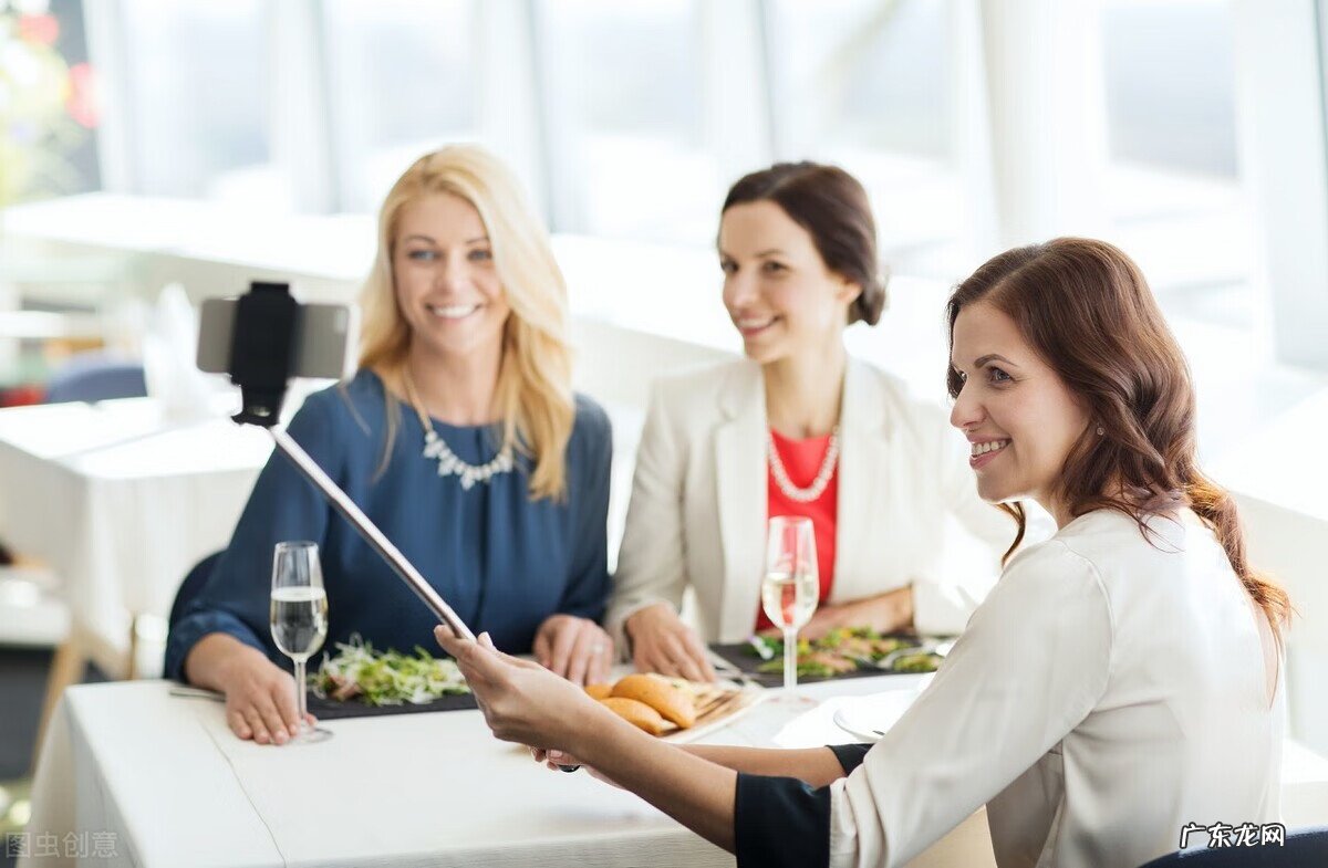 胸下垂什么原因导致的 胸下垂有几种原因