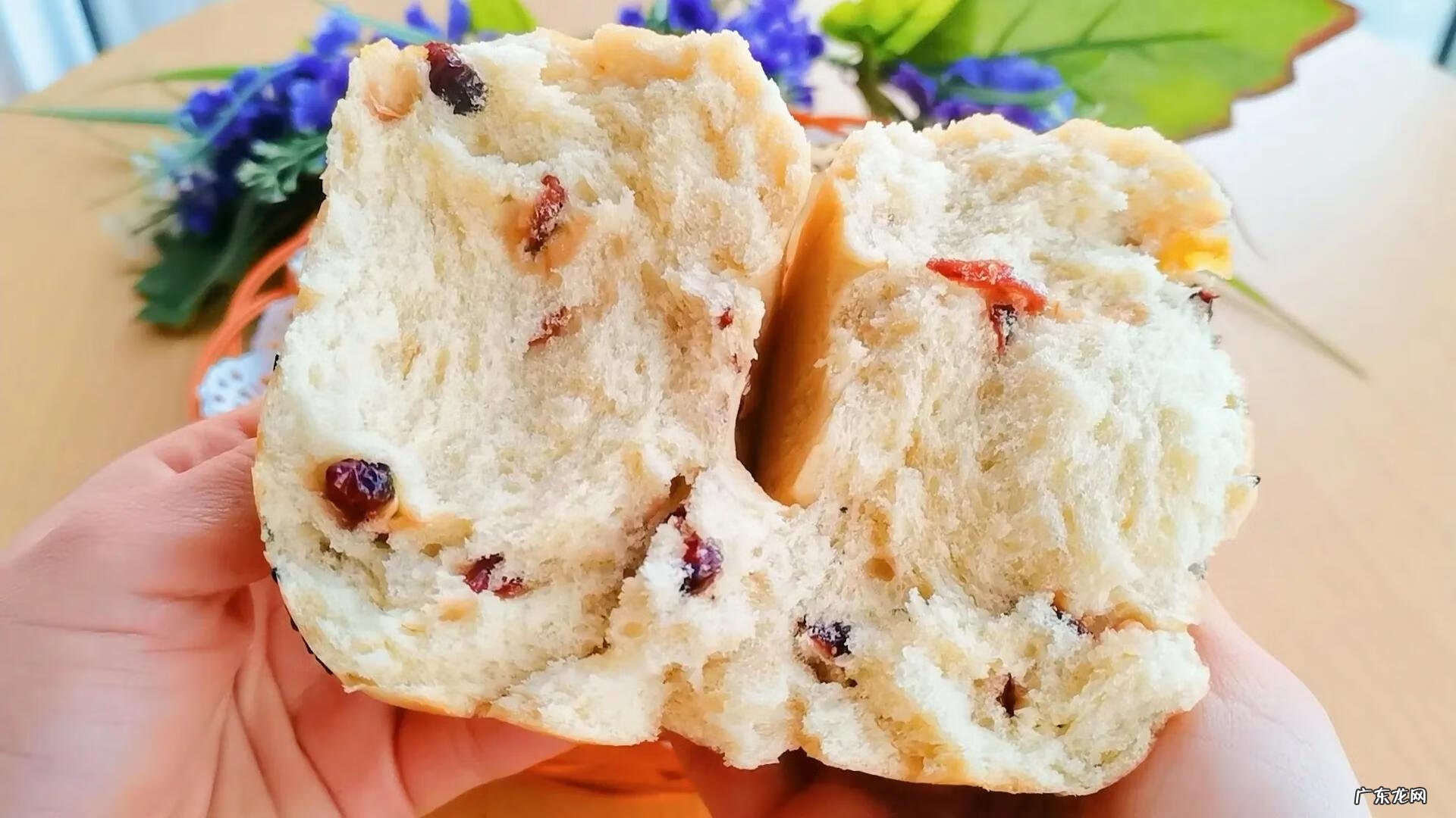 香蕉形状的面包图片 香蕉面包的制作