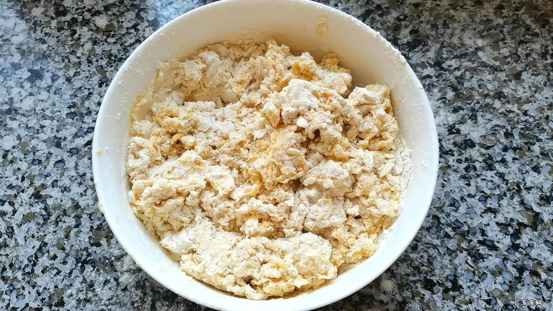 香蕉形状的面包图片 香蕉面包的制作