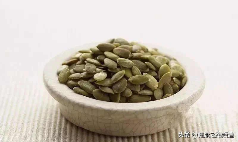 南瓜子吃了有什么好处 南瓜子的作用与功效