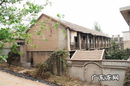 窗前有墙的风水 围墙有窗 风水