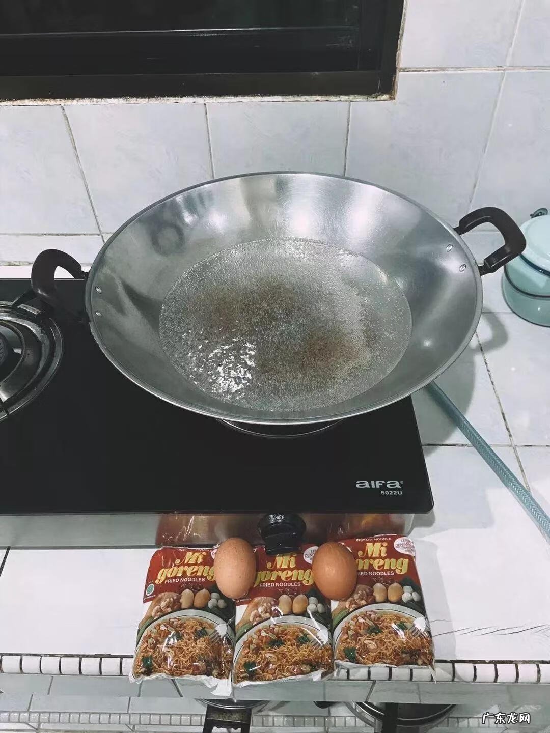 文莱以前是中国的吗 文莱在哪里