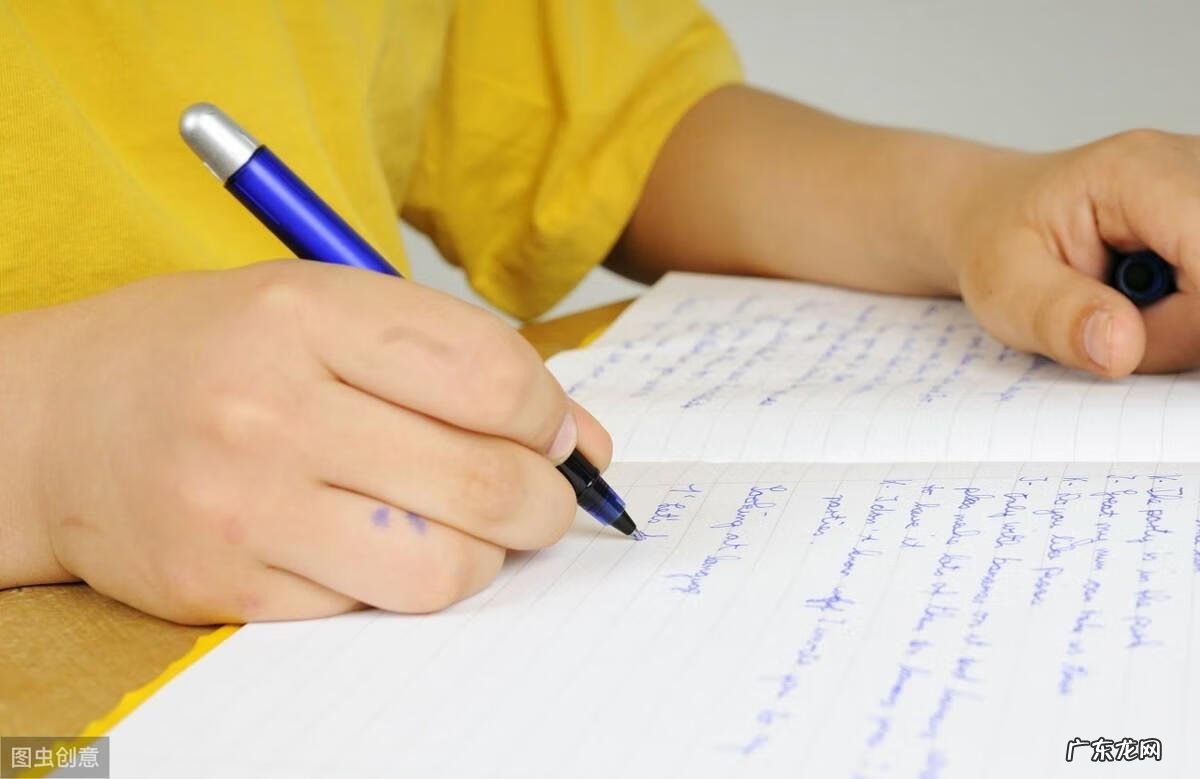 场景描写属于环境描写吗 什么是场面描写的作文