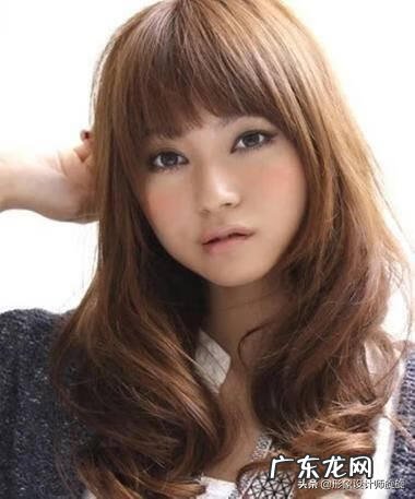 大脸变小脸一个动作 大脸变小脸的方法