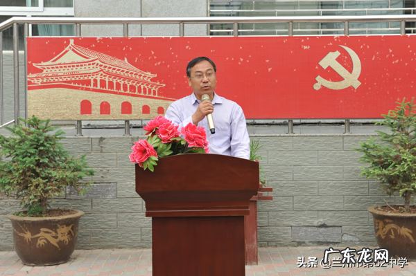 红领巾相约中国梦歌词 红领巾相约中国梦ppt模板