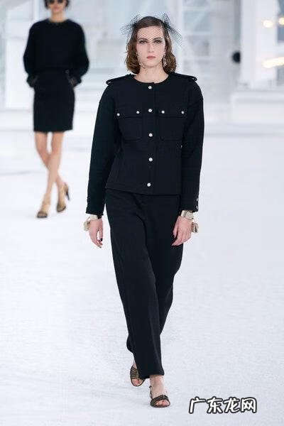 夏奈尔女装格纹呢面料 夏奈尔女装款式