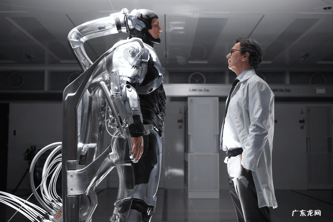 机械战警4 机械战警1