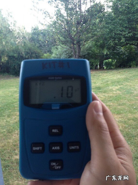 离高压线多远才安全 要离高压线多远